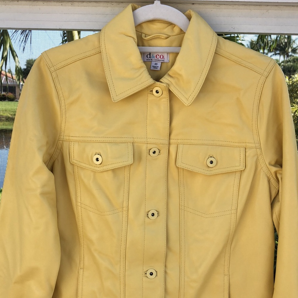 NWOT! - D & CO butter yellow LAMBSKIN LEATHER Jacket